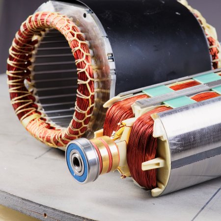 Бензиновый генератор с электростартером и коннектором автоматики FUBAG BS 7500 A ES в Кемерово фото